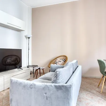 Daire Joivy Chic Flat In The Center *